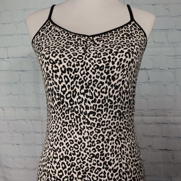 Express Best Loved Cami Black and White animal Print, Size Medium - Picture 1 of 5